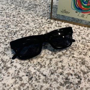 Sun Buddies Greta Sunglasses in Black